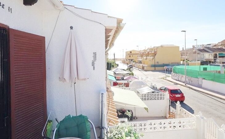 Španělsko, Torrevieja, Los Frutales, bungalov s terasou
