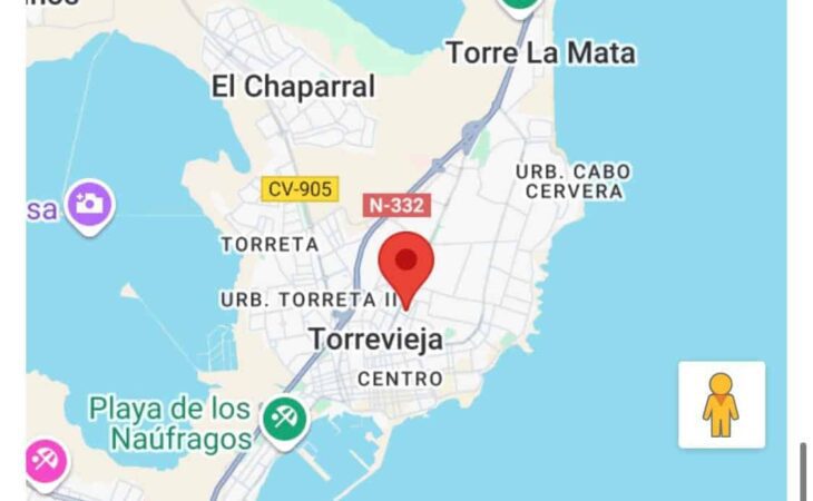 Španělsko, Torrevieja: prostorný dům s terasami